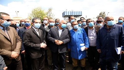 وزير النقل ومحافظ الغربية في زيارة تفقدية لمحطة قطارات طنطا 