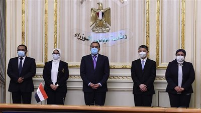 مدبولي يشهد توقيع اتفاقيتين لتصنيع لقاح 