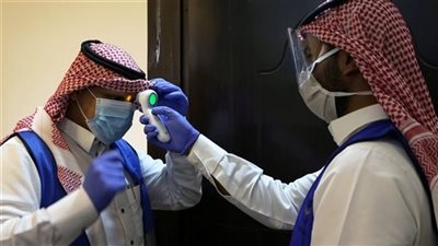 الصحة السعودية تضع قيوداً لمخالطي مصابي كورونا