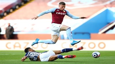 بعد التعادل المثير.. اعرف مركز أستون فيلا بالدوري الإنجليزي