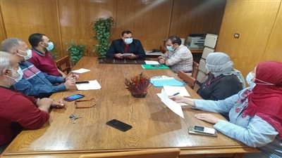 صحة السويس تبحث إحتياجات إدارة النفايات الطبية الخطرة 