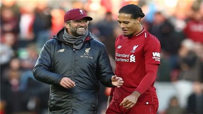 كلوب يكشف موقفه من مشاركة فان دايك فى اليورو