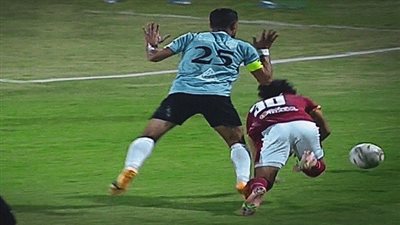 مجلس الأهلي يدرس التصعيد ضد حكم مباراة غزل المحلة