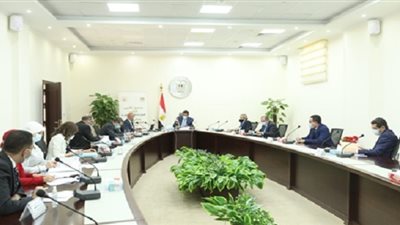 عبدالغفار: ربط المجمعات التكنولوجية بمنظومة الجامعات التكنولوجية