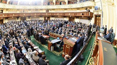 البرلمان يوافق على تعديل تشريعى بإنهاء خدمة الموظف متعاطى المخدرات