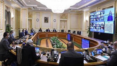 الحكومة تنفى إيقاف الدراسة بالمعاهد والجامعات وإلغاء الامتحانات