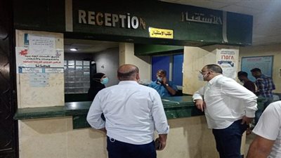 الحفناوى يتفقد قسم طوارئ الباطنه والعزل بمستشفى السويس العام 