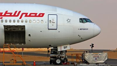 الحكومة: منع دخول أي شخص لمصر إلا بتحليل 