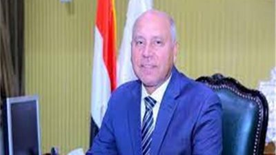 خلال الساعات القادمة.. وزير النقل يزور هذه المحافظة