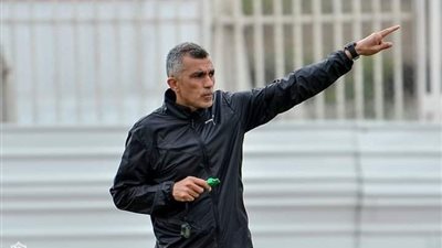 المدرب العام للزمالك:  القدر أنقذ محمد عواد.. وهذا سر تراجع مستوى نجوم شمال أفريقيا 