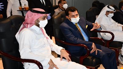 وزير الرياضة ونظيره النيجيري ورئيس الاتحاد العربي لكرة القدم يشهدون مباراة منتخبا المغرب والسعودية 