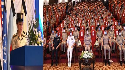 وزير الدفاع يشهد مناقشة البحث الرئيسى لإدارة الشئون المعنوية للقوات المسلحة