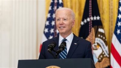 بايدن: تطعيم 70% من الأمريكيين في يوليو