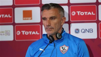 كارتيرون يرد على أنباء رحيله عن الزمالك