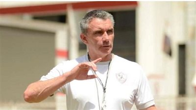 كلمة ووعد وجلسة مرتقبة تنهي أزمة كارتيرون وجمعة في الزمالك