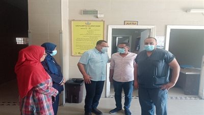الحفناوى يتفقد أقسام الطوارئ والجراحة بمستشفى السويس العام  