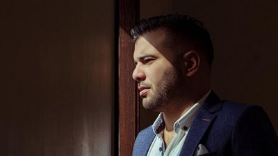 في حوار مصغر.. عماد متعب يكشف تفاصيل حالته الصحية: أعاني من هذه الالآم