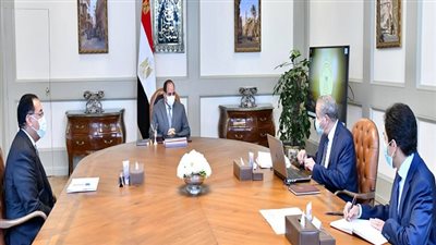 الرئيس السيسي يتابع موقف المخزون الاستراتيجي من السلع التموينية الأساسية