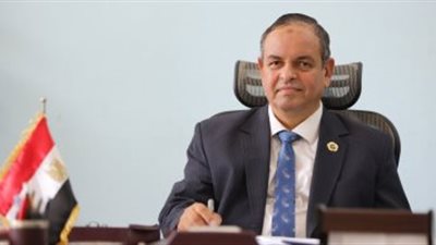 الجمارك تقرر إعفاء العالقين من أى غرامات