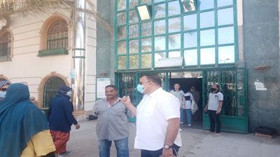وكيل صحة السويس يتفقد طوارئ الباطنة بالمستشفى العام 
