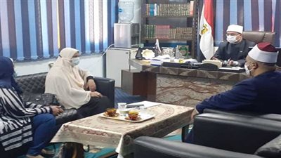 وكيل أوقاف السويس ومدير تعليم الكبار بالمحافظة يبحثان تفعيل برتوكول محو الأمية 