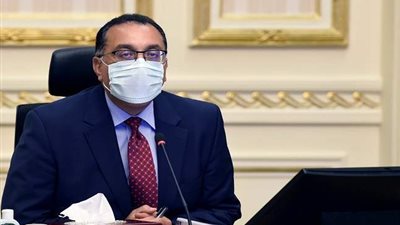 رئيس الوزراء يصل مصنع فاكسيرا لمتابعة إنتاج لقاح كورونا