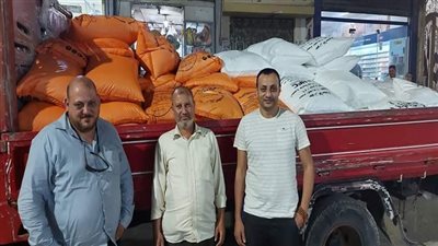 تموين الفيوم.. ضبط ١٠ طن سماد زراعي محظور تداوله خارج البطاقات الزراعية 