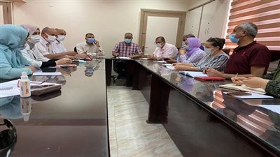 تعليم السويس تعقد إجتماعاً لمناقشة الكتاب الدوري رقم 40