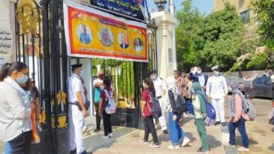 التعليم توضح عقوبة الطالب المسئول عن تسريب امتحان الثانوية العامة