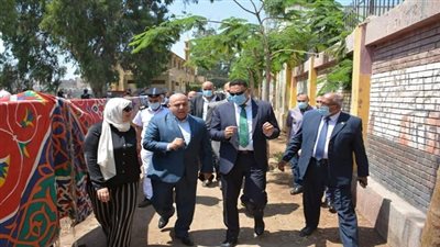 محافظ الدقهلية يتفقد لجان إمتحانات الثانوية العامة ويطمئن على تنفيذ الإجراءات الإحترازية 