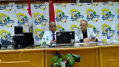 تعليم الفيوم.. بامتحانات الثانوية العامة تطبيق الإجراءات الاحترازية داخل وخارج اللجان حرصًا على الجميع