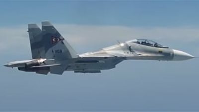 4 مقاتلات روسية تبعد 3 قاذفات أمريكية عن حدود روسيا