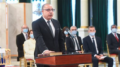 رئيس الوزراء التونسي المقال ينفي مزاعم تعرضه للضرب في القصر الرئاسي