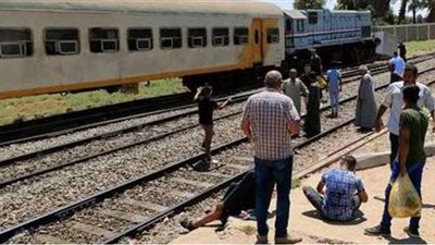مصابان في حادث تصادم قطار نجع حمادي.. وتكليف من وزير النقل 