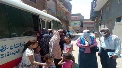 صحة السويس: مستمرون في الدفع بعيادات متنقلة لدعم مبادرة صحة المرأة المصرية