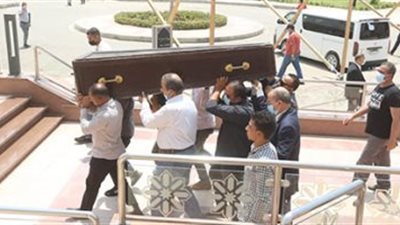 تشييع جثمان حسب الله الكفراوى من مسجد المشير طنطاوى 