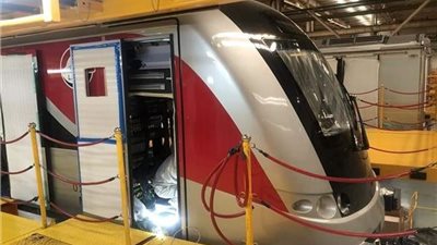 القومية للأنفاق تستقبل أولى قطارات مشروع القطار الكهربائى 