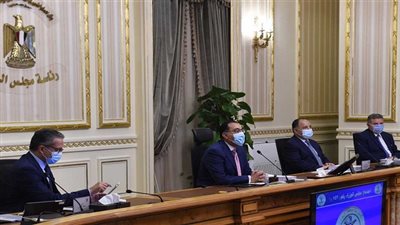 مجلس الوزراء يوافق على التعاقد مع 