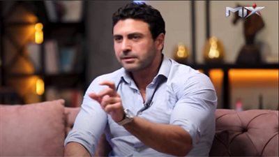  معتز حسين: لولا أبطال الجيش والشرطة لكانت البلاد تفككت