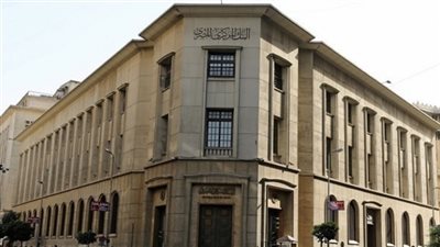 الحكومة تنفى طرح عملات معدنية جديدة فئة 100 جنيه 