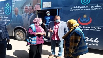 الحفناوي يتفقد أتوبيس التوعية الخاص بمشروع التأمين الصحي الشامل 