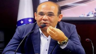 خشانة يهني أوائل طلاب الشهادة الثانوية الأزهرية بالسويس