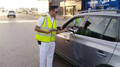 مصدر أمنى ينفى تطبيق قانون المرور الجديد وعقوباته