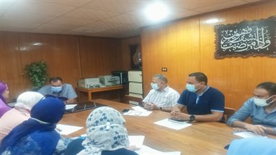 صحة السويس تعقد إجتماعاً للجنة النفايات الطبية الخطرة