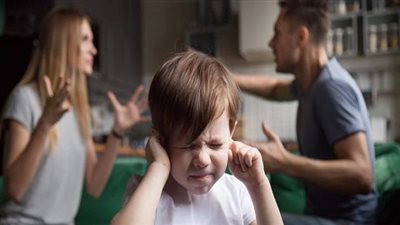 استشاري: العنف الزوجي يؤثر على الأطفال نفسيًا