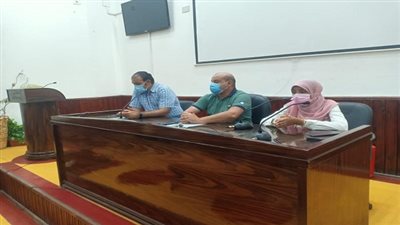 صحة السويس تعقد إجتماعاً تنسيقياً لفرق تطعيم كورونا المتحركة 