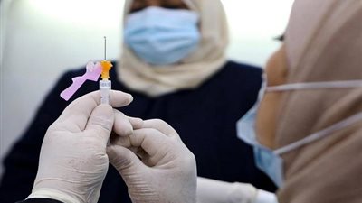 غداً.. تبدأ صحة السويس بتطعيم العاملين بالجهاز الإداري بلقاح كورونا  