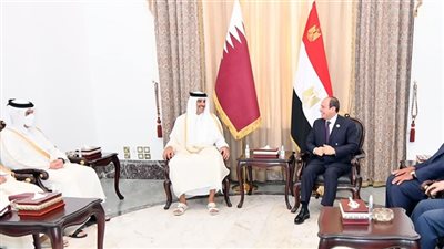 الرئيس يؤكد لأمير قطر حرص مصر على التعاون المثمر من أجل البناء والتنمية