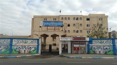 العاملين بمنطقة السويس الأزهرية يتلقون اللقاح المضاد لفيروس كورونا