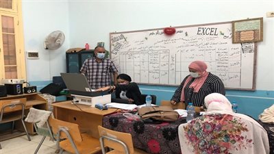 بدء تطعيم العاملين بإدارة جنوب السويس التعليمية